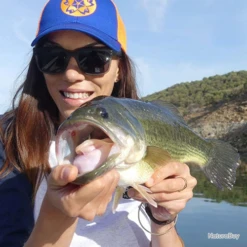 Casquette Sakura Trucker Grey Blac -Pêche Sportive-SAKURA 00003 Casquette Sakura Trucker Grey Blac